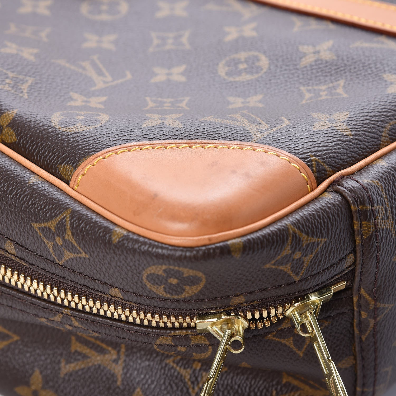 Louis Vuitton Monogram Sirius 45 10 of 13