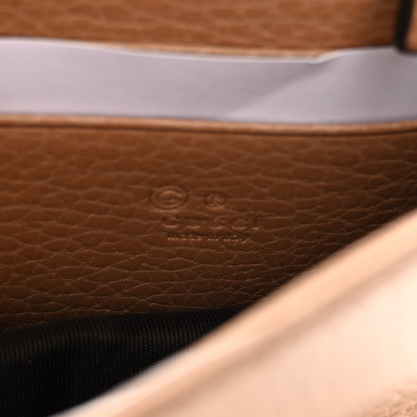 Dollar Calfskin Interlocking G Chain Wallet Camelia