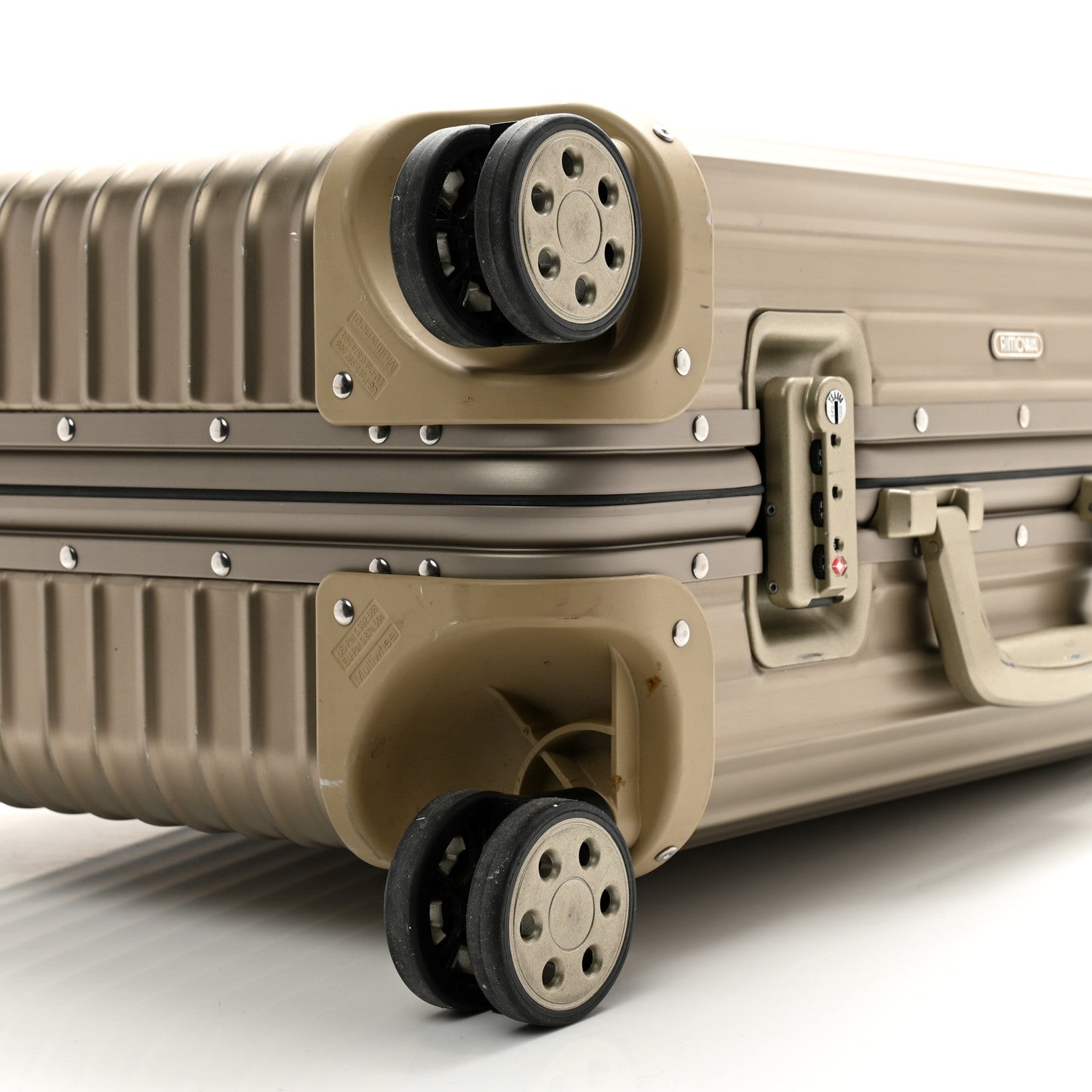 Rimowa Aluminum Original Cabin Plus Titanium 8 of 18