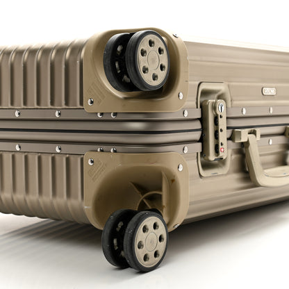 Rimowa Aluminum Original Cabin Plus Titanium 8 of 18