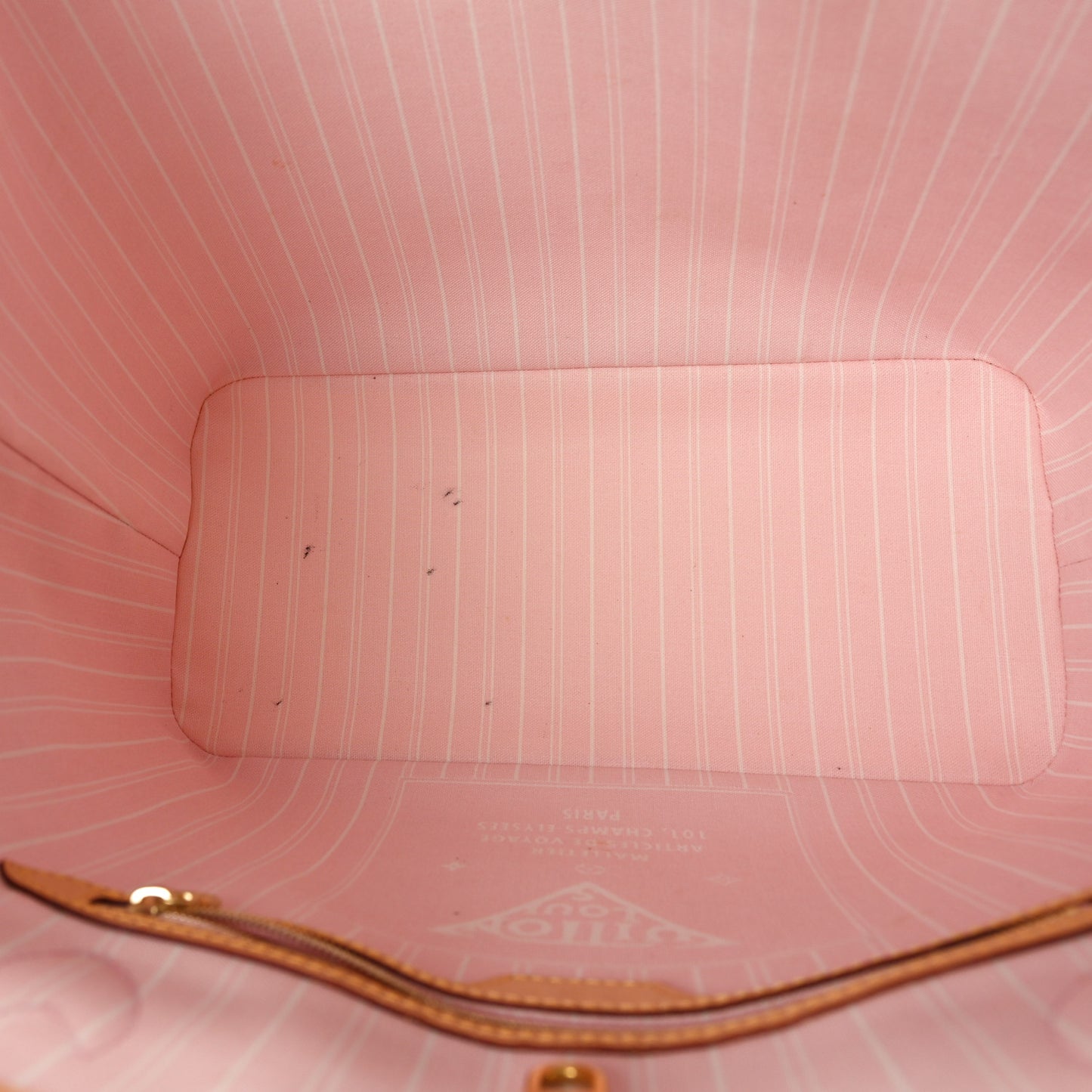 LOUIS VUITTON Monogram Giant By The Pool Neverfull MM Light Pink