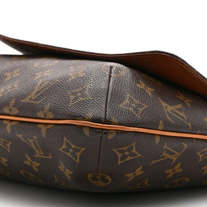 Louis Vuitton Monogram Musette GM 10 of 10