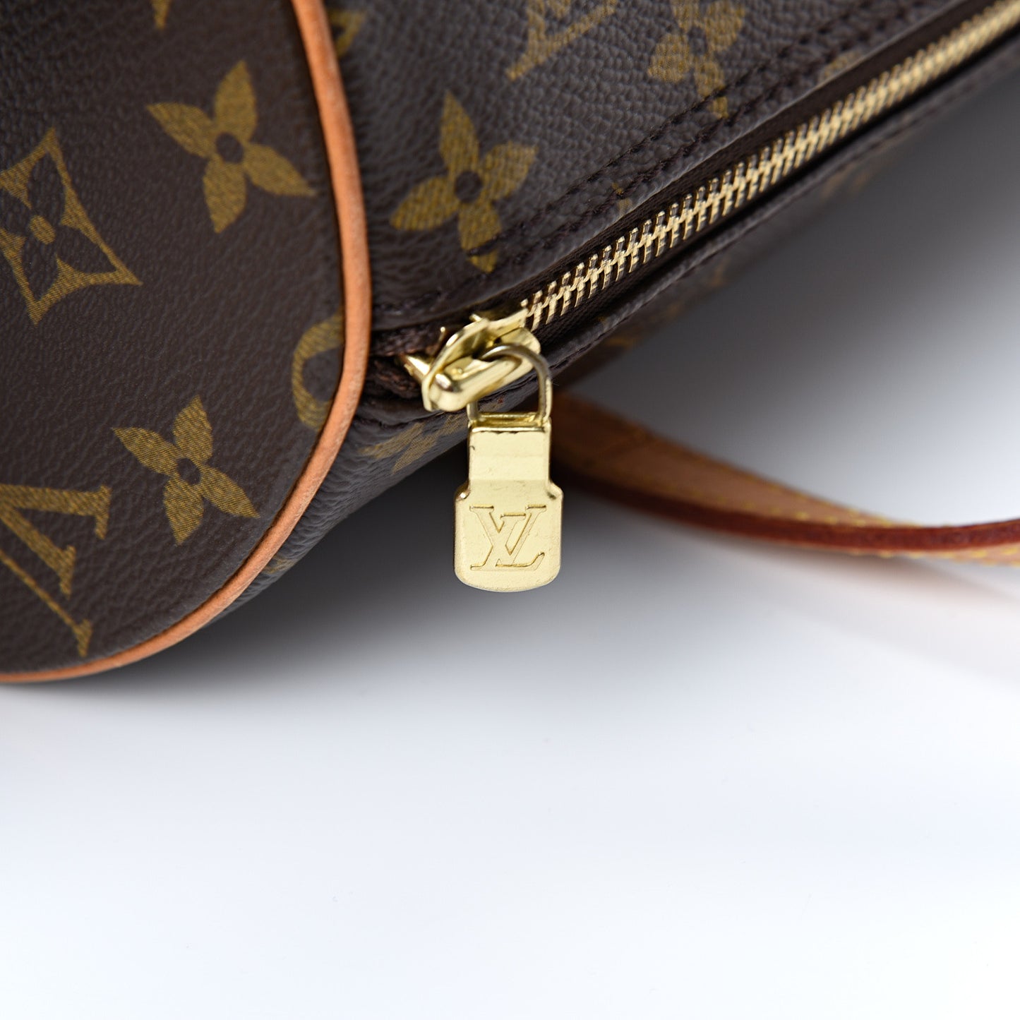 Monogram Papillon 30
