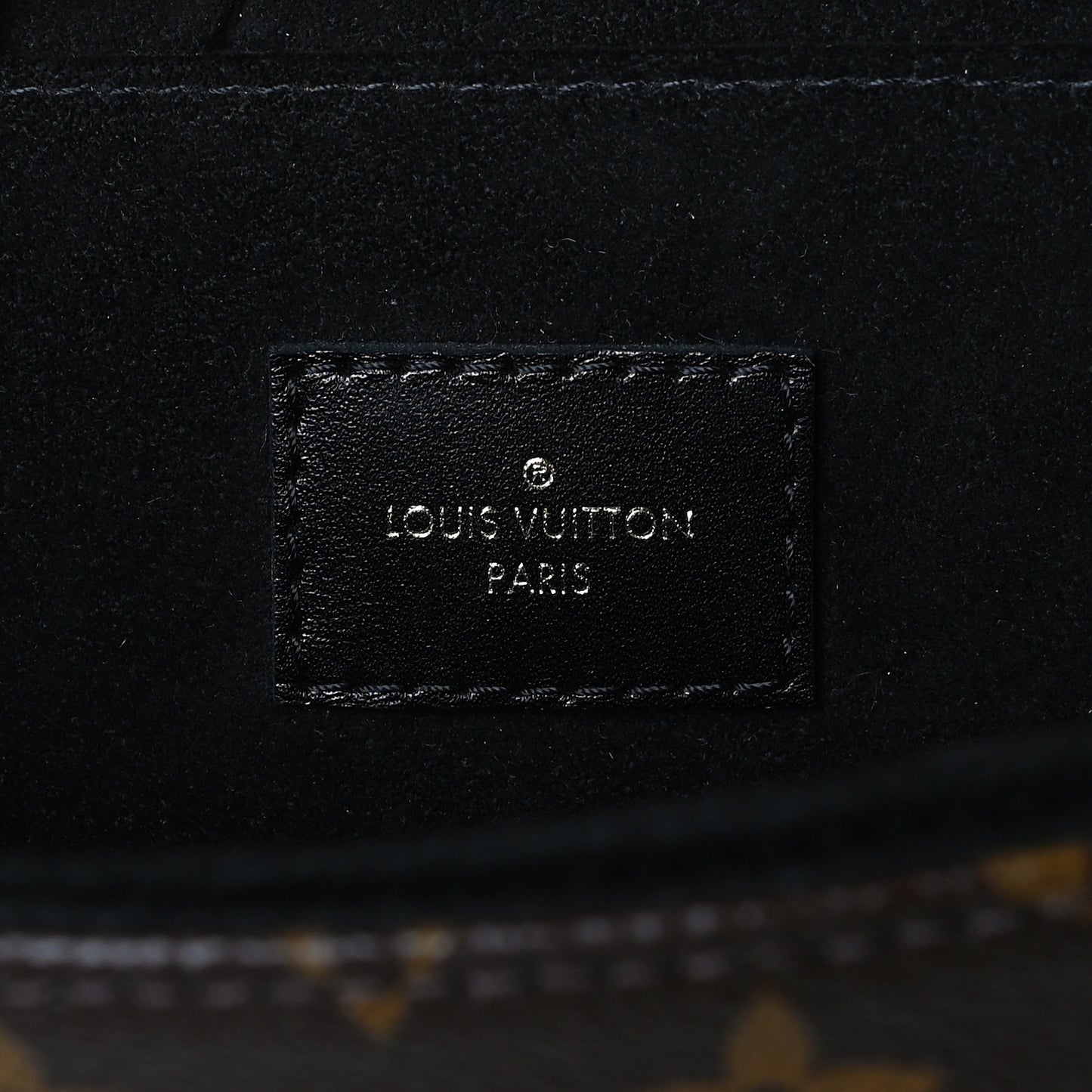 Reverse Monogram Pochette Metis