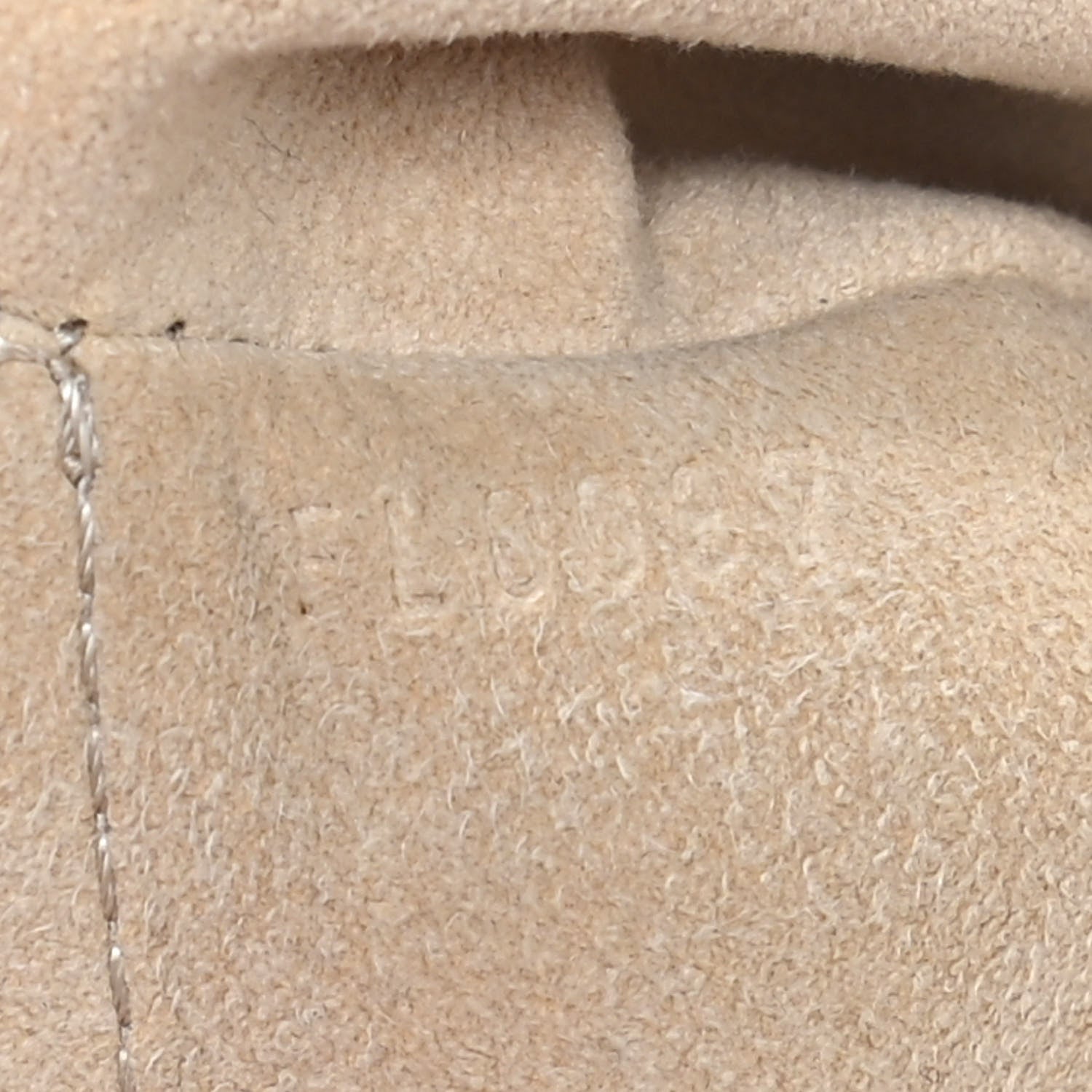 Louis Vuitton Monogram Manhattan GM 7 of 11