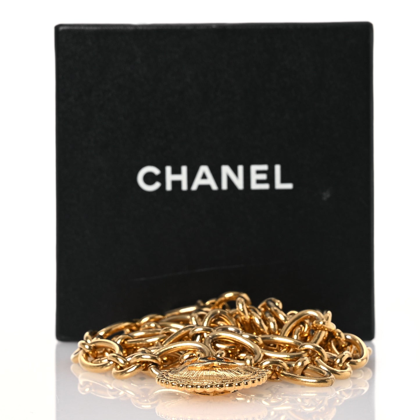Metal Chain CC Medallion Belt Gold