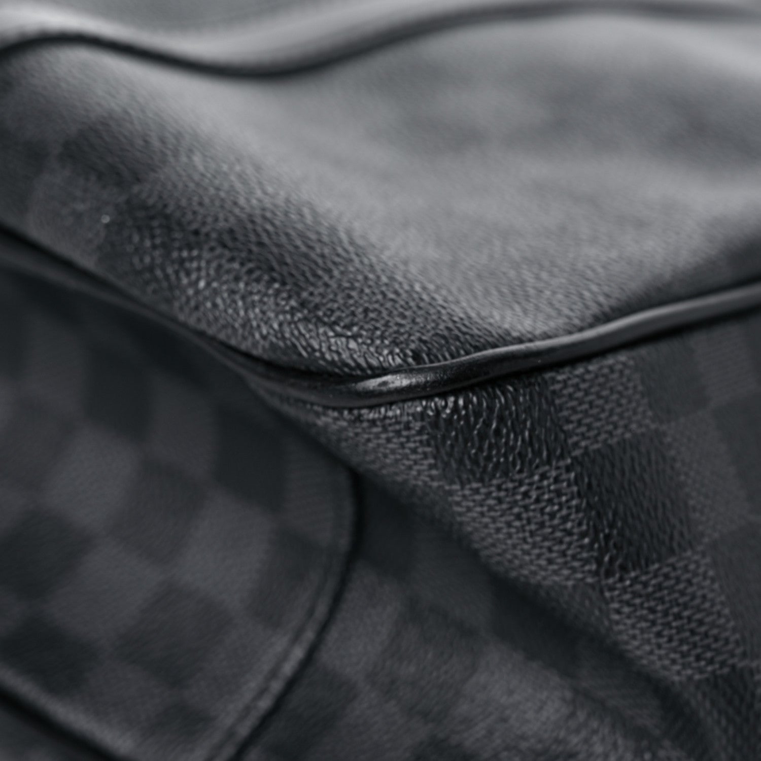 Louis Vuitton Damier Graphite Tadao 9 of 13