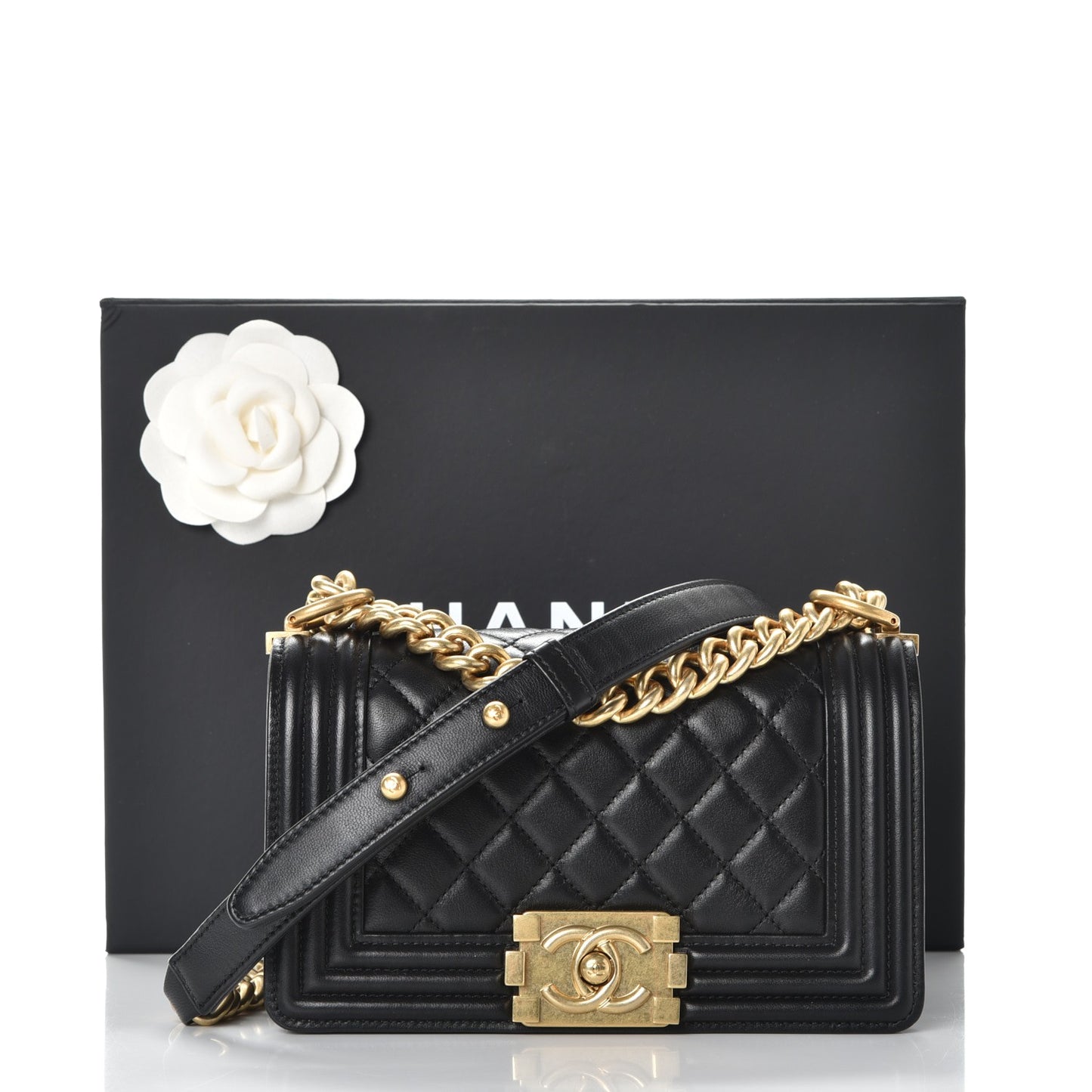 Lambskin Quilted Small Boy Flap Black