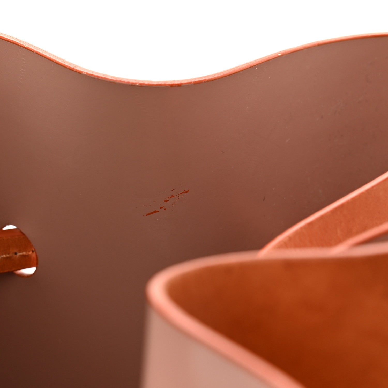 Mansur Gavriel Vegetable Tanned Calfskin Bucket Bag Cammello Rosa 15 of 15