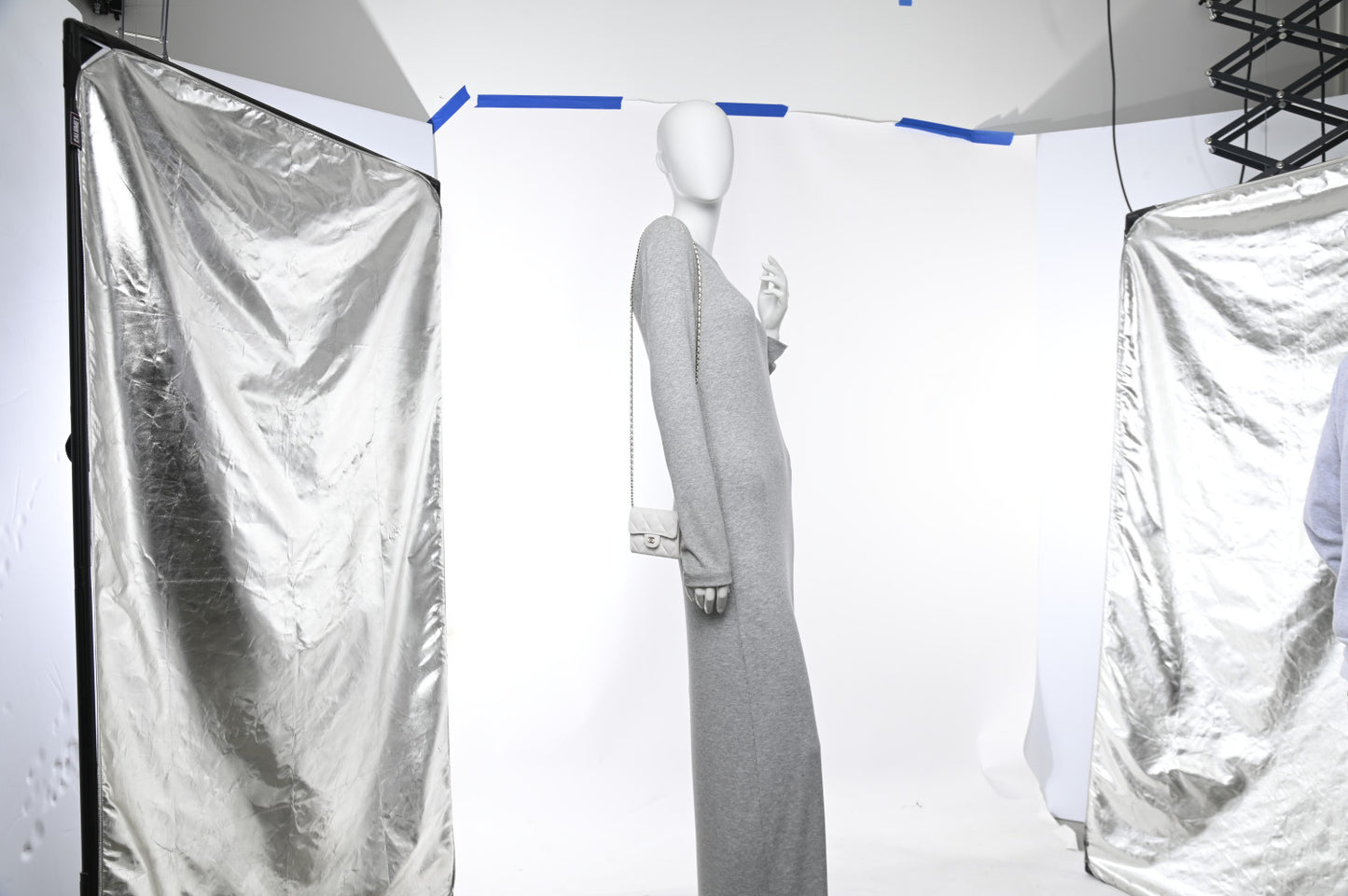 Caviar Quilted Flap Card Holder On Chain White