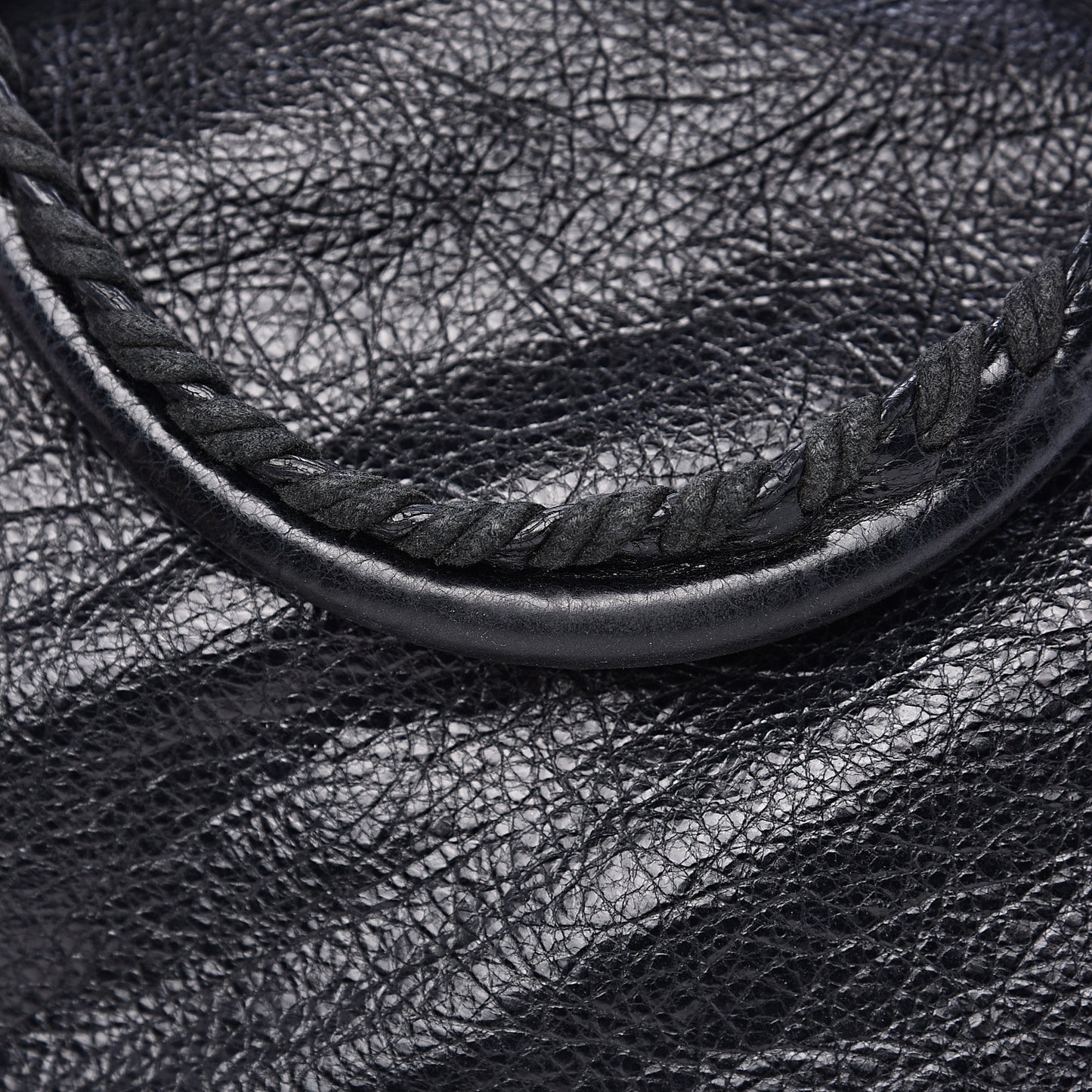 Agneau Giant 12 Silver Hardware City Black