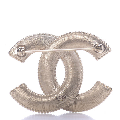 Chanel Pearl CC Brooch Gold 3 of 5