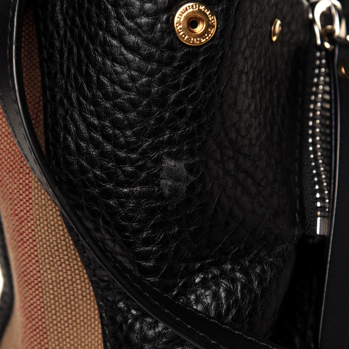 Grainy Calfskin House Check Small Maidstone Black