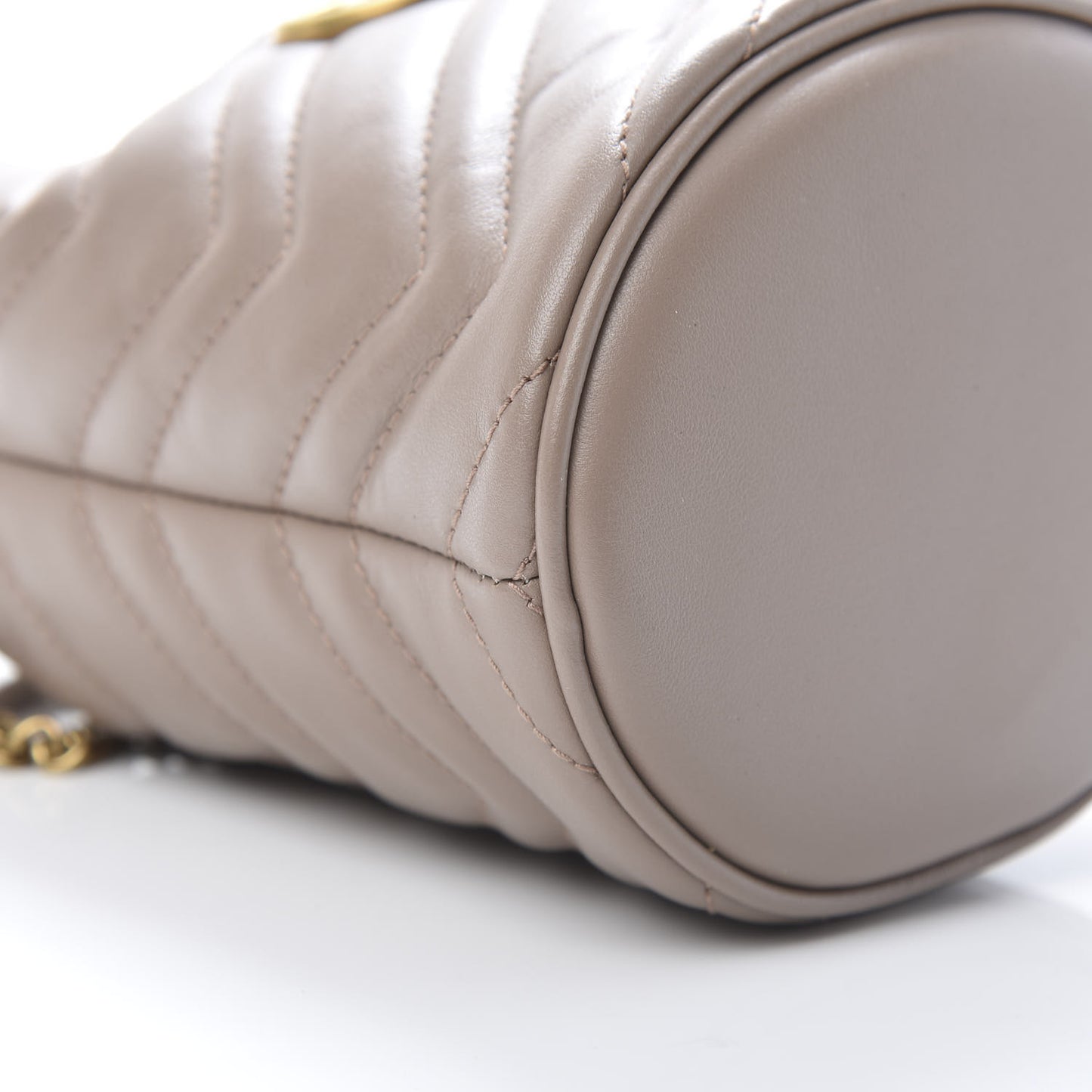 Calfskin Matelasse Mini GG Marmont 2.0 Bucket Bag Porcelain Rose