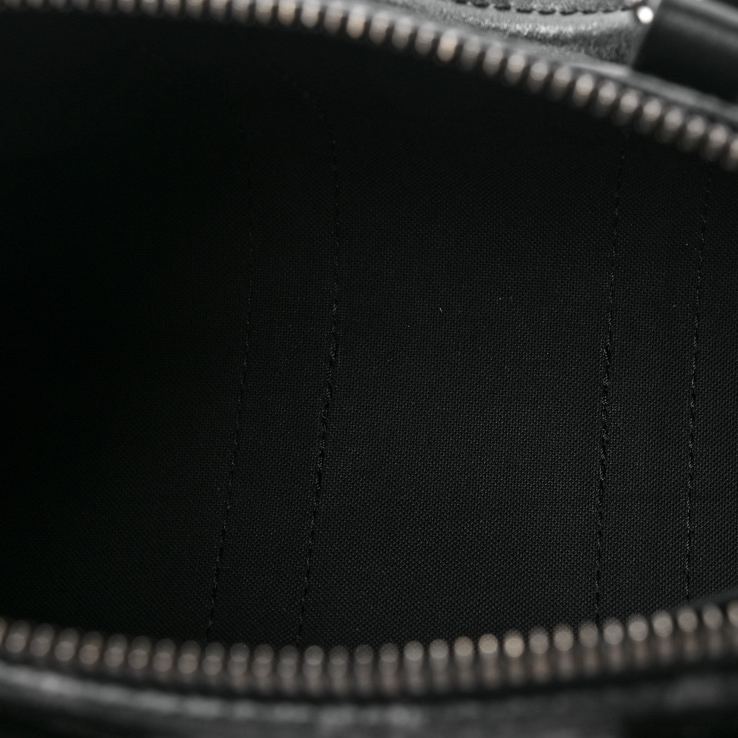 Louis Vuitton Reverse Monogram Eclipse Keepall Bandouliere 25 5 of 8