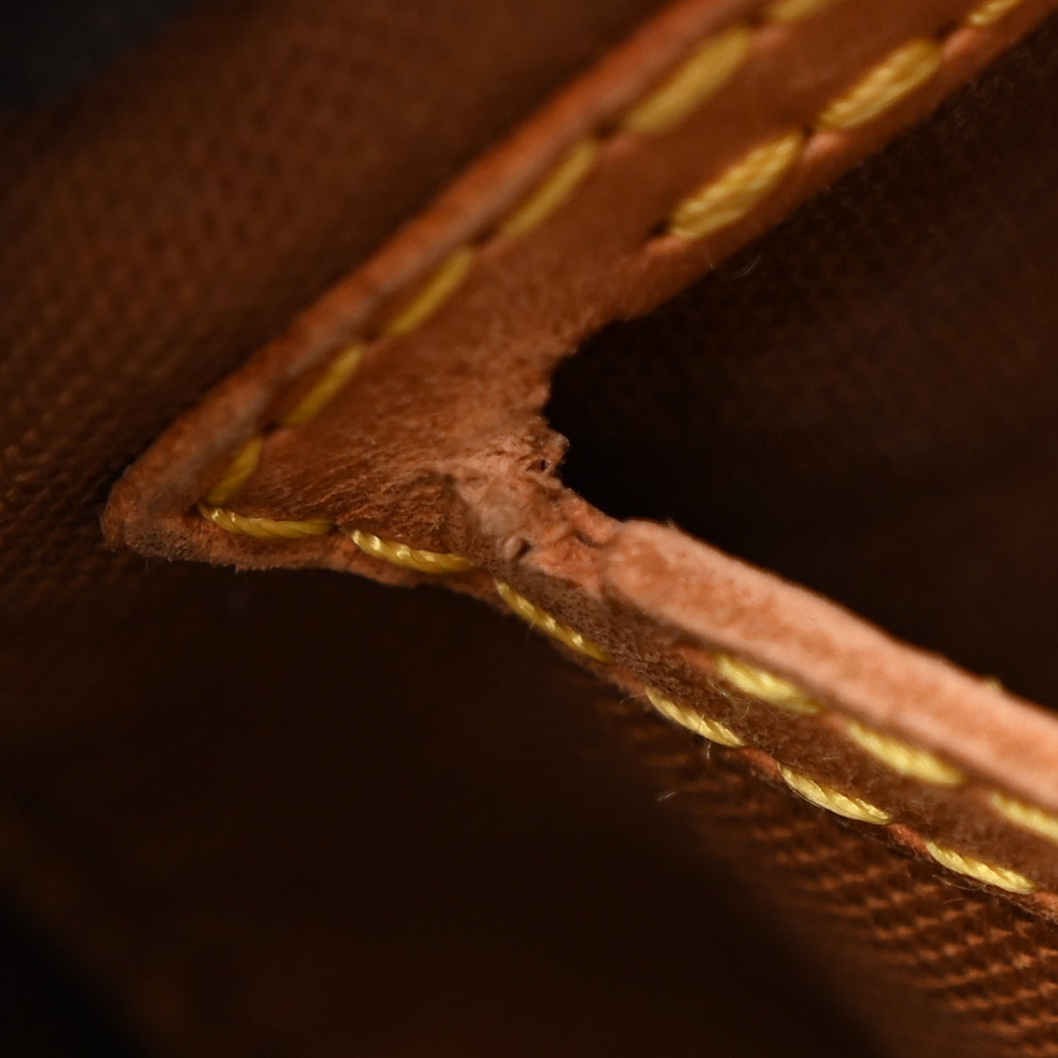 Louis Vuitton Monogram Speedy 35 16 of 16