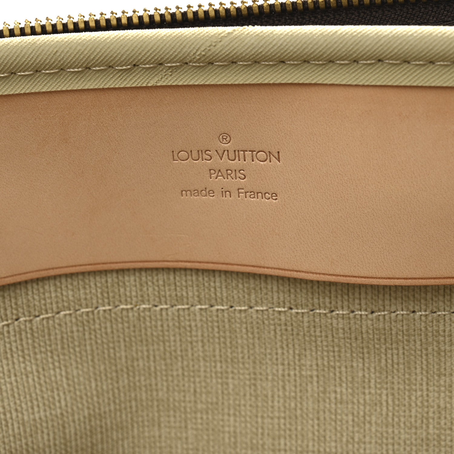Louis Vuitton Monogram Alize 24 Heures Luggage 6 of 16