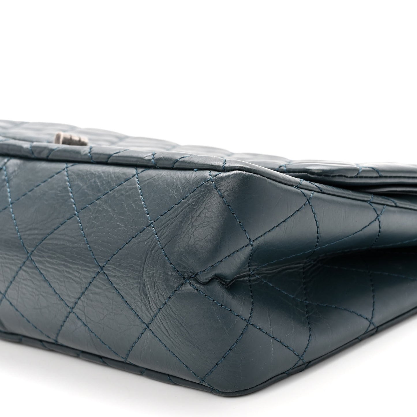 Aged Calfskin Quilted 2.55 Reissue 227 Green