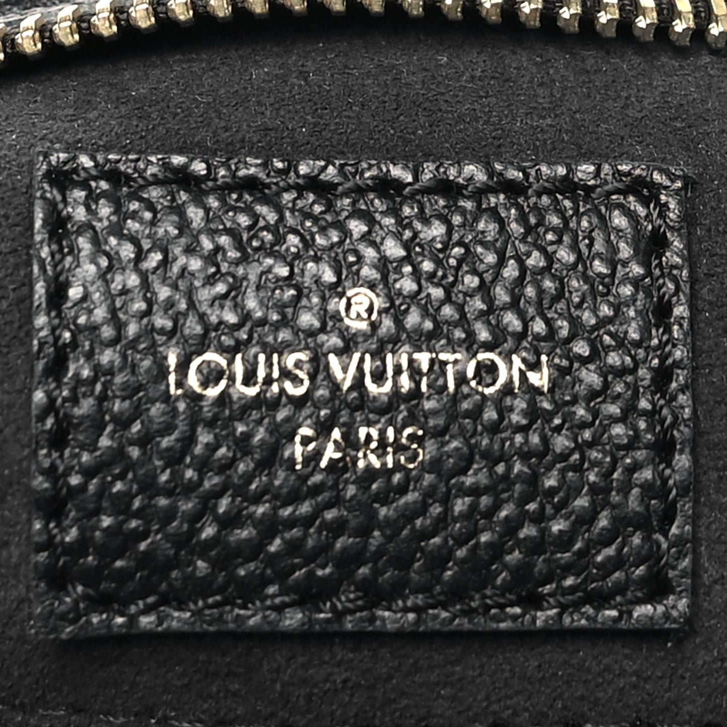 Empreinte Monogram Giant CarryAll MM Black