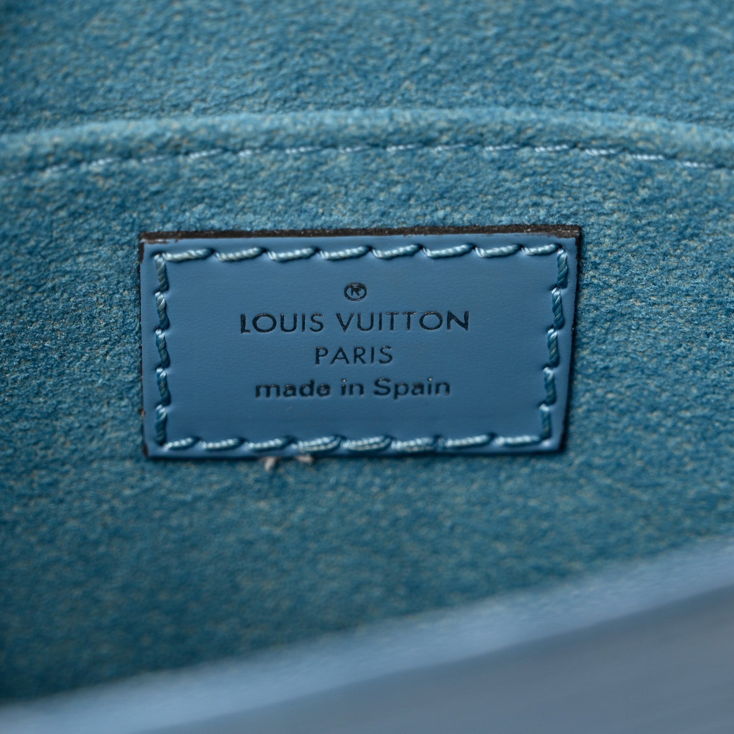 Louis Vuitton Epi Petit Sac Plat Bleuet 6 of 8