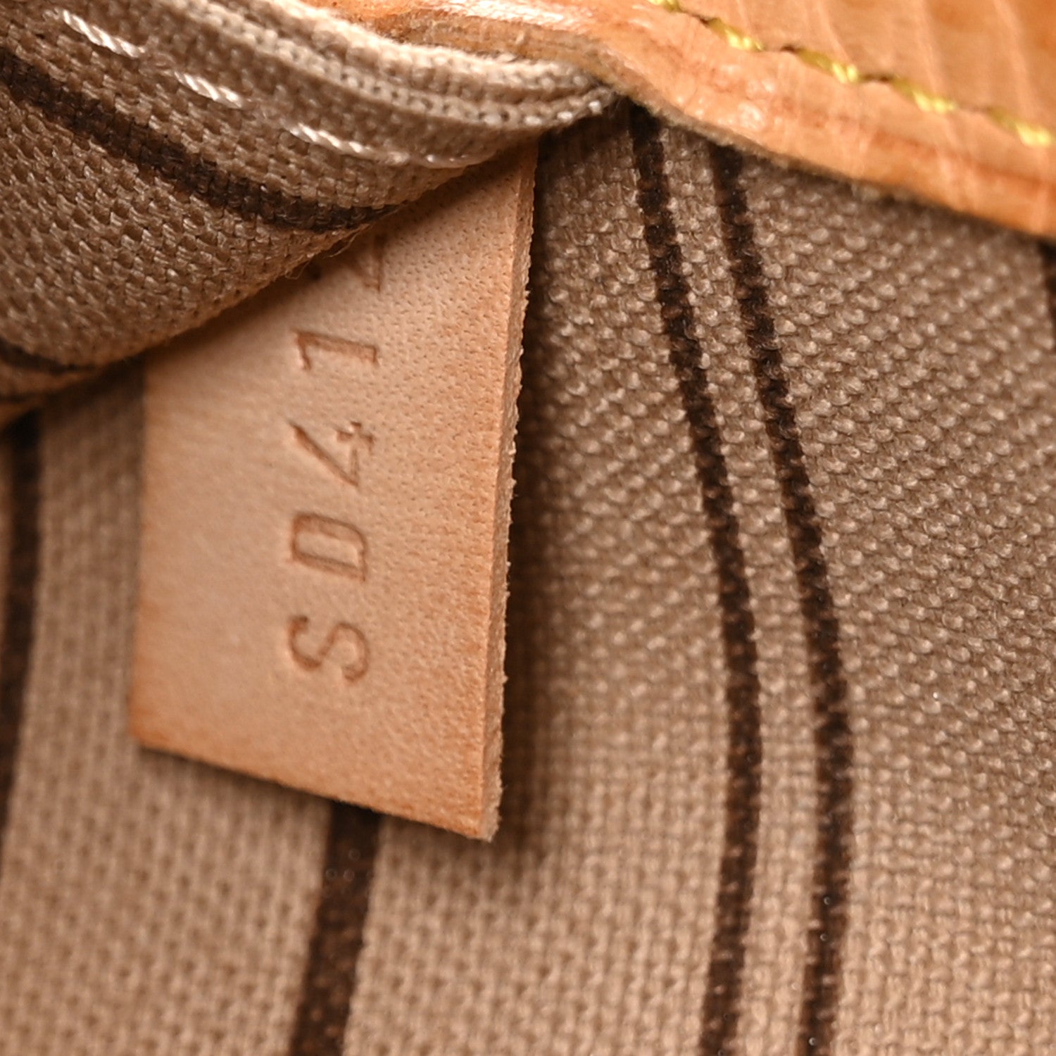 Louis Vuitton Monogram Neverfull GM 7 of 9