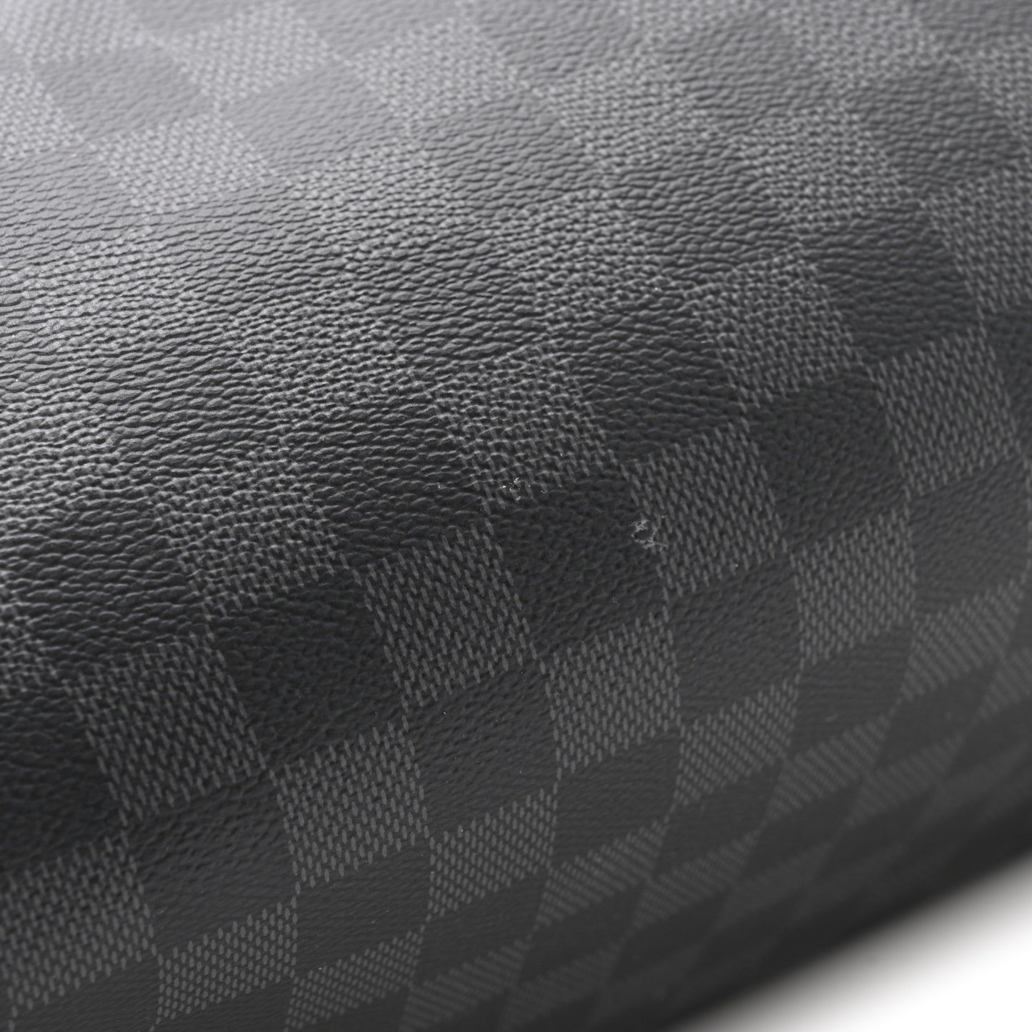 Damier Graphite Dopp Kit Toilet Pouch