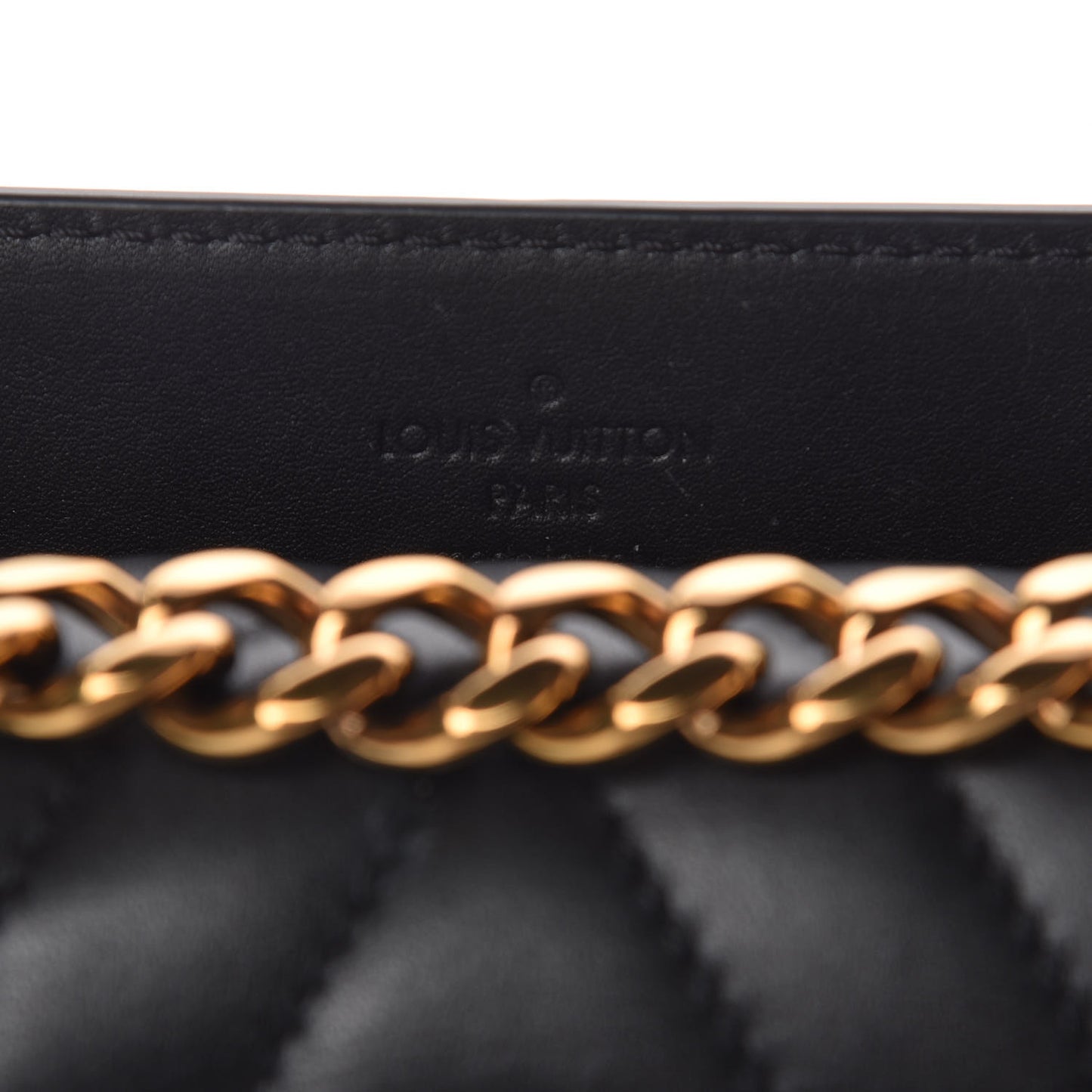 Calfskin Love Lock New Wave Chain MM Black