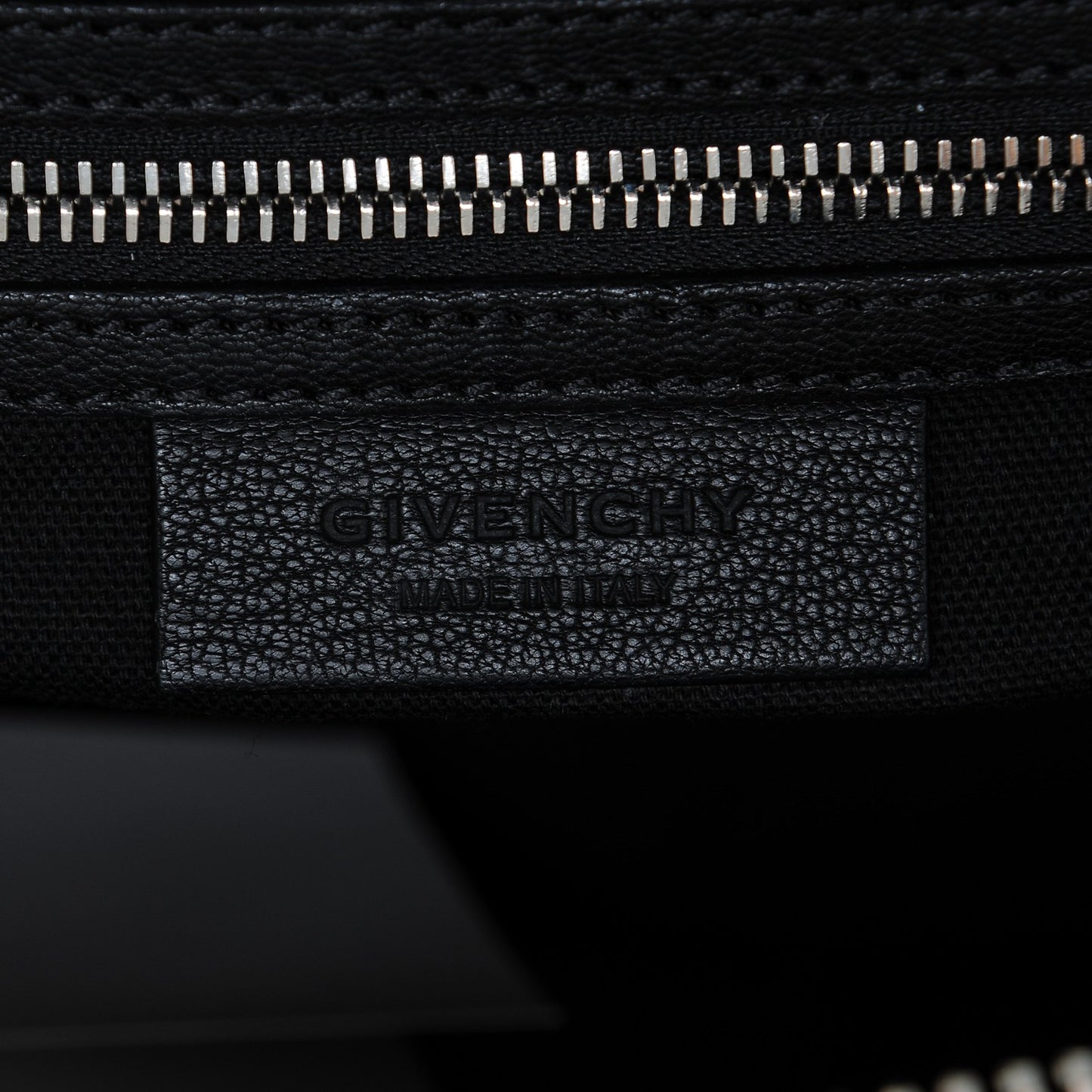 Sugar Goatskin Small Antigona Black