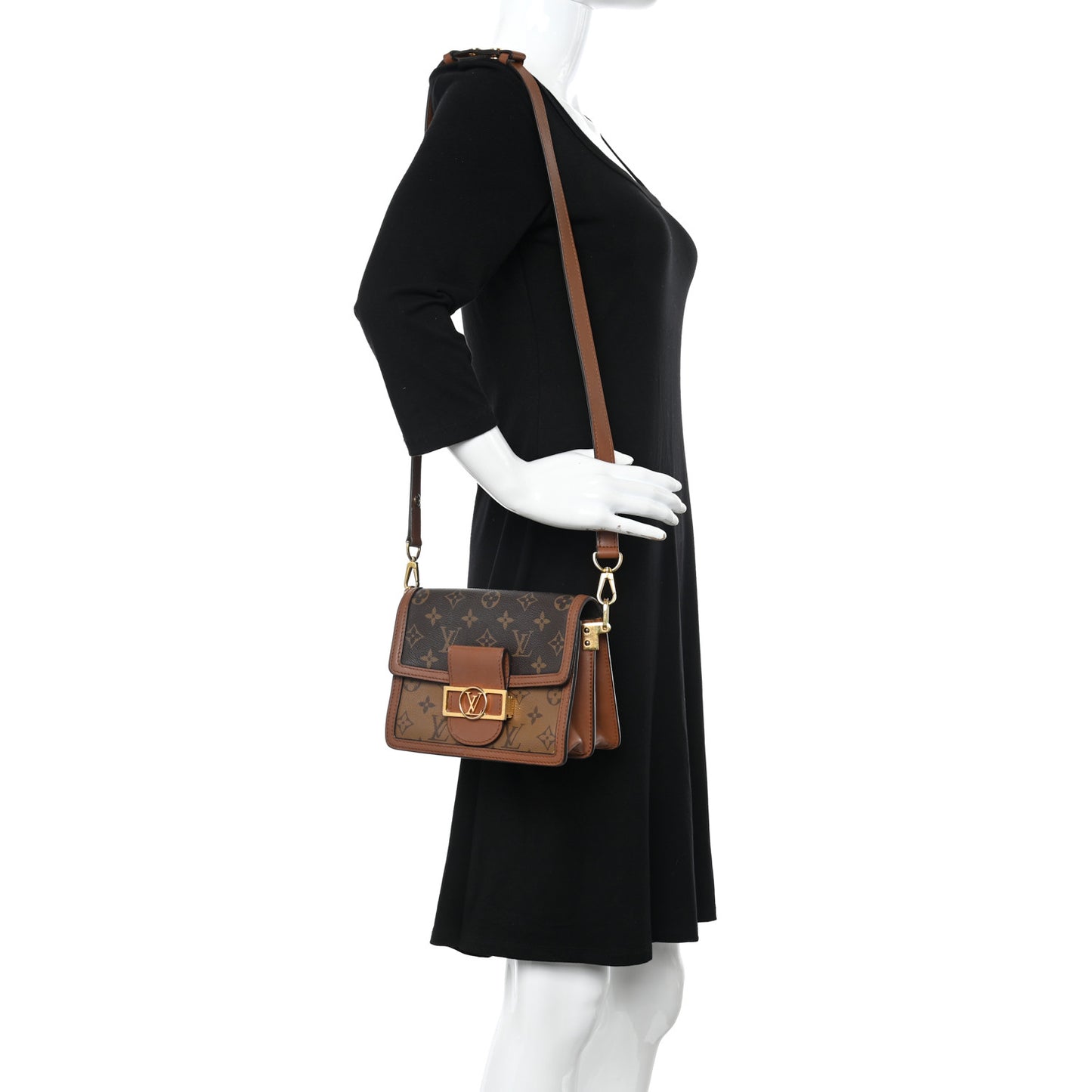 Reverse Monogram Dauphine Mini