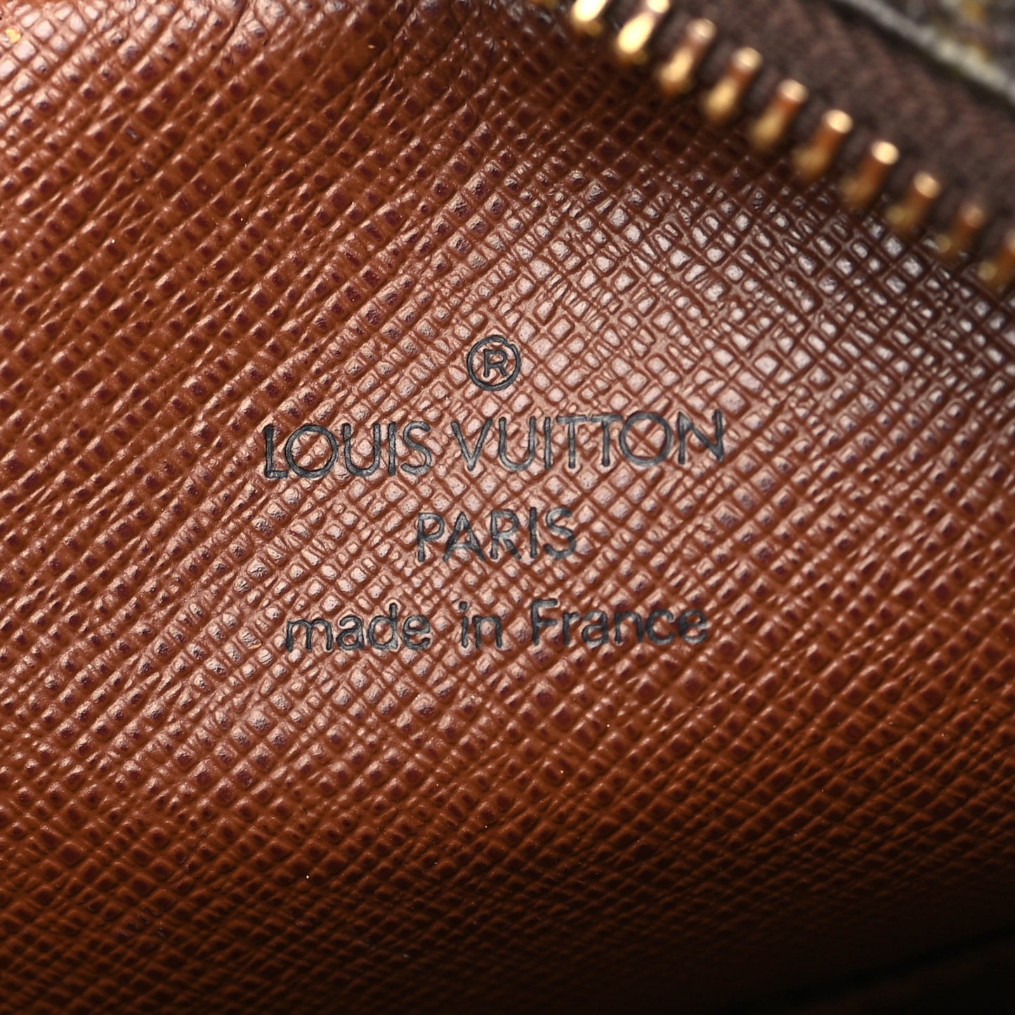 Monogram Amazone