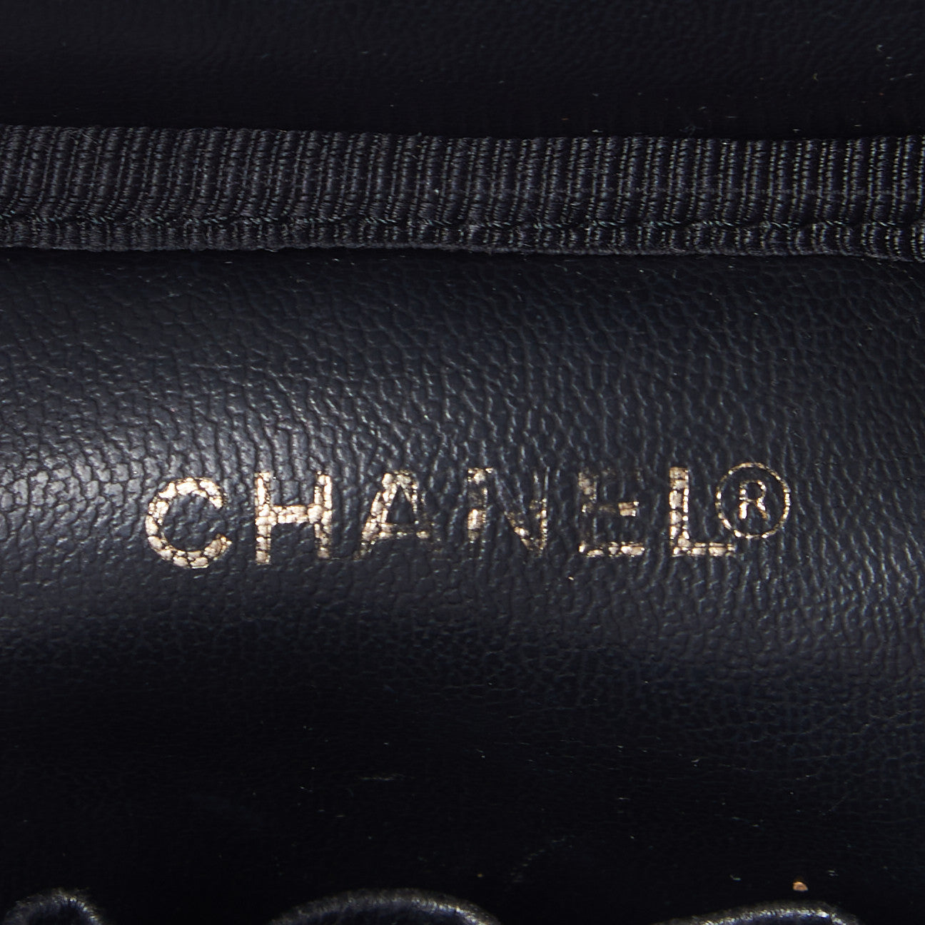 Chanel Caviar Vanity Cosmetic Case Black 8 of 9