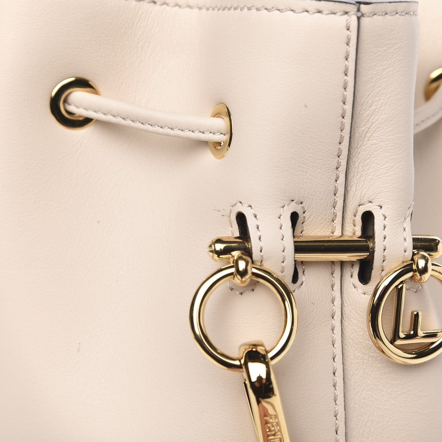 Vitello Grace Matte F is Fendi Grande Mon Tresor Bucket Bag Camelia