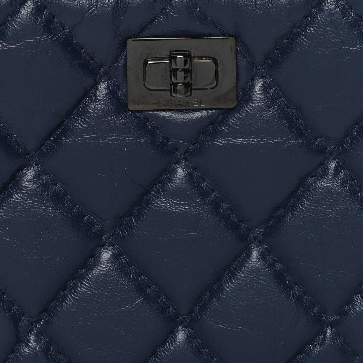 Chanel Aged Calfskin Quilted Small Reissue Cosmetic Case Navy 8 of 9