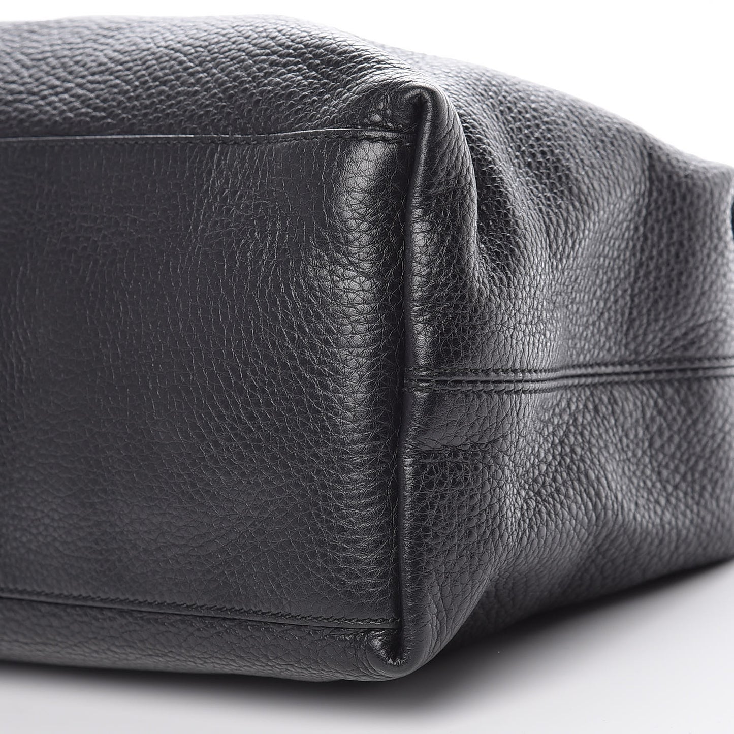 Pebbled Calfskin Medium Soho Chain Shoulder Bag Black