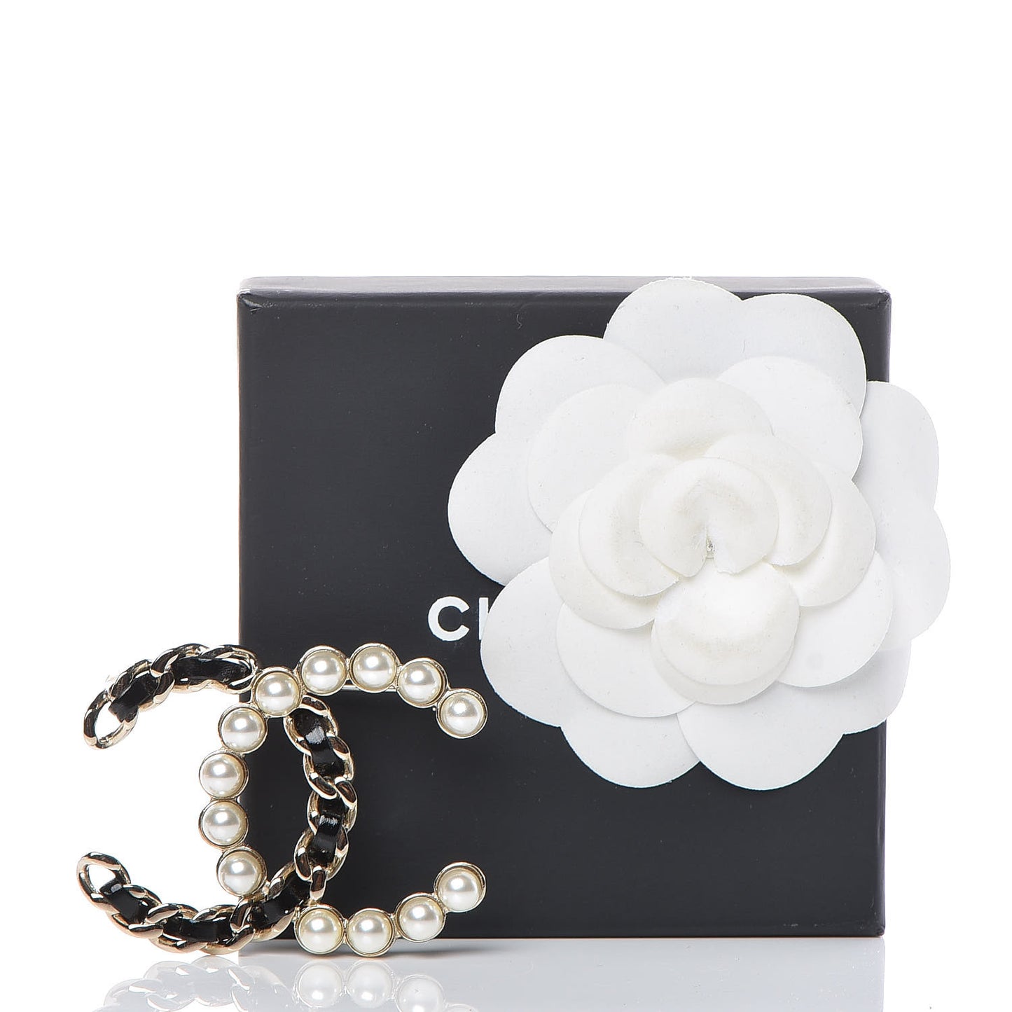 Lambskin Pearl CC Chain Brooch Black Gold