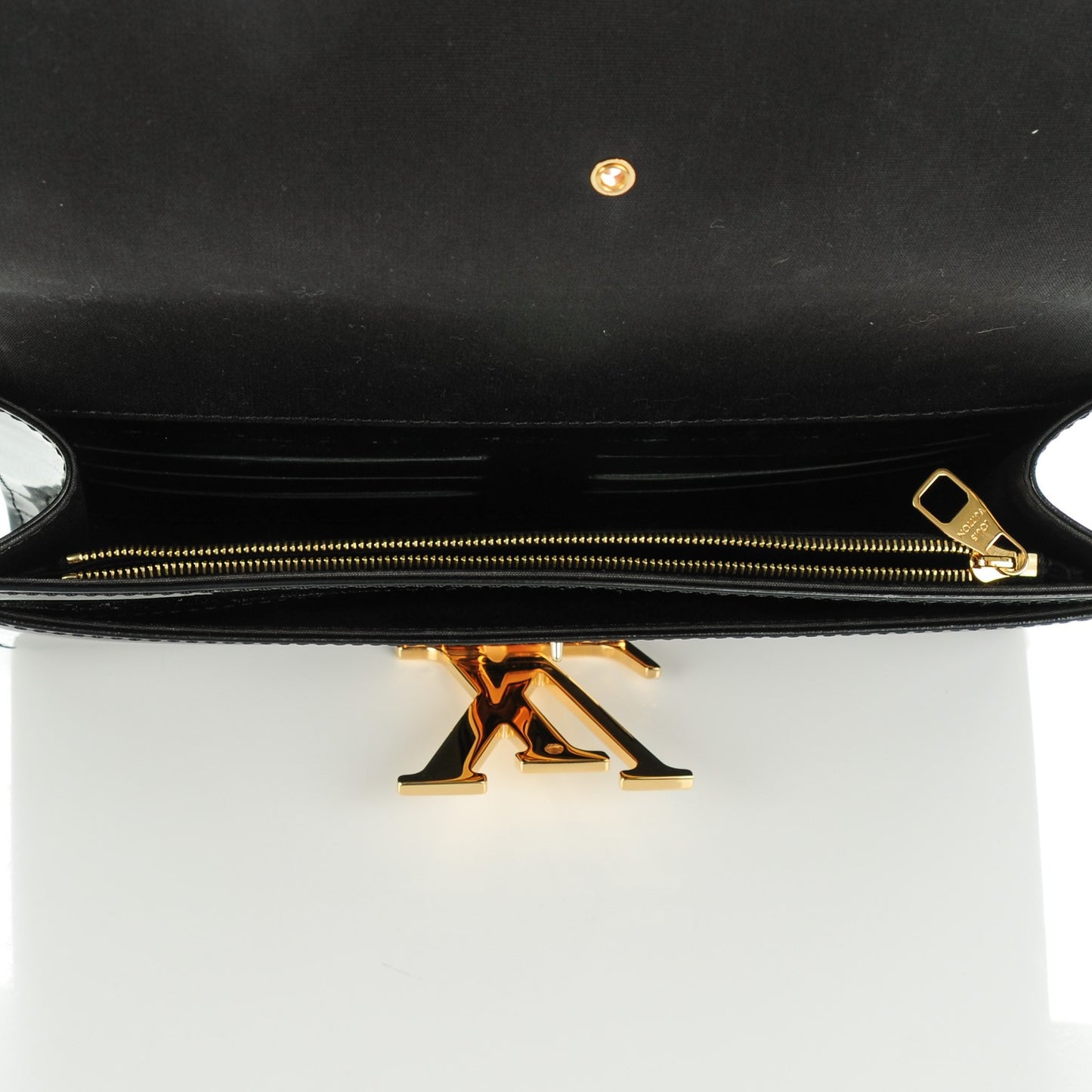 Patent Neo Sobe Louise EW Clutch Black
