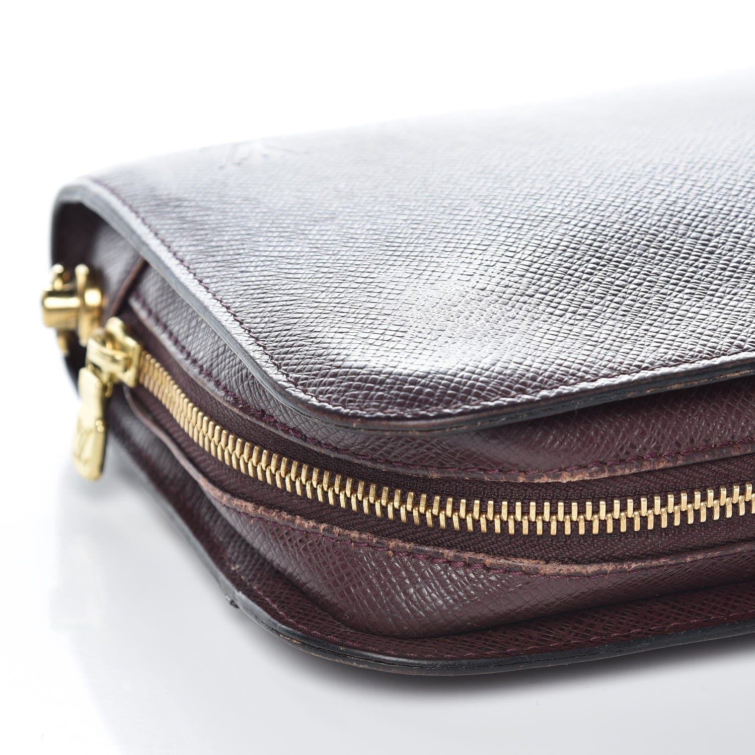 Louis Vuitton Taiga Baikal Pochette Acajou 8 of 10