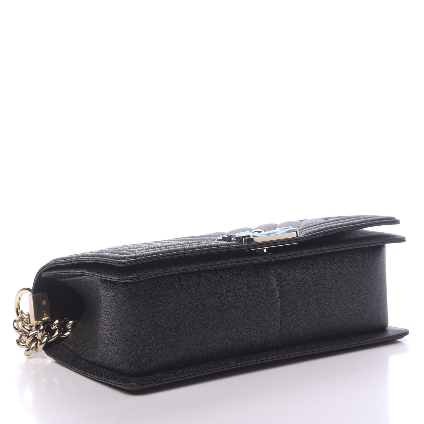 Caviar Chevron Quilted Medium Boy Flap Black
