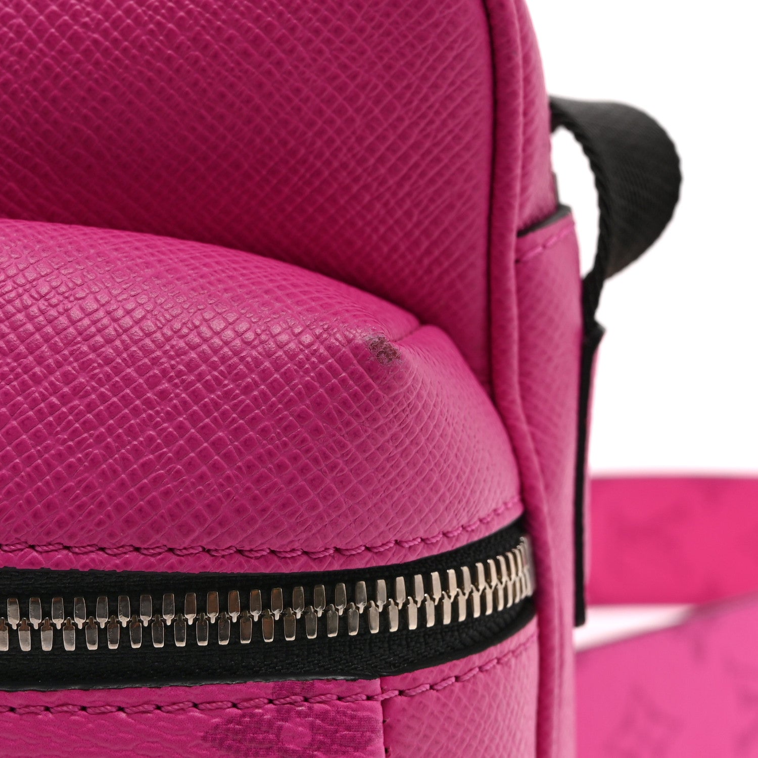 Louis Vuitton Taigarama Outdoor Messenger Fuchsia 12 of 12