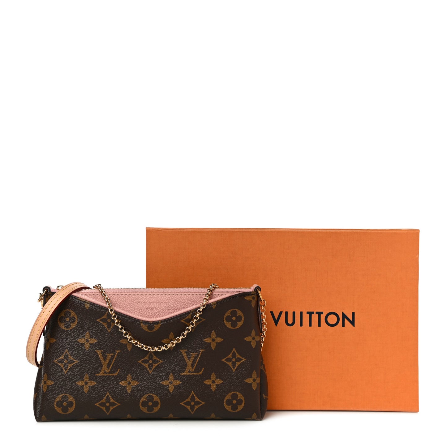 Monogram Pallas Clutch Rose Poudre
