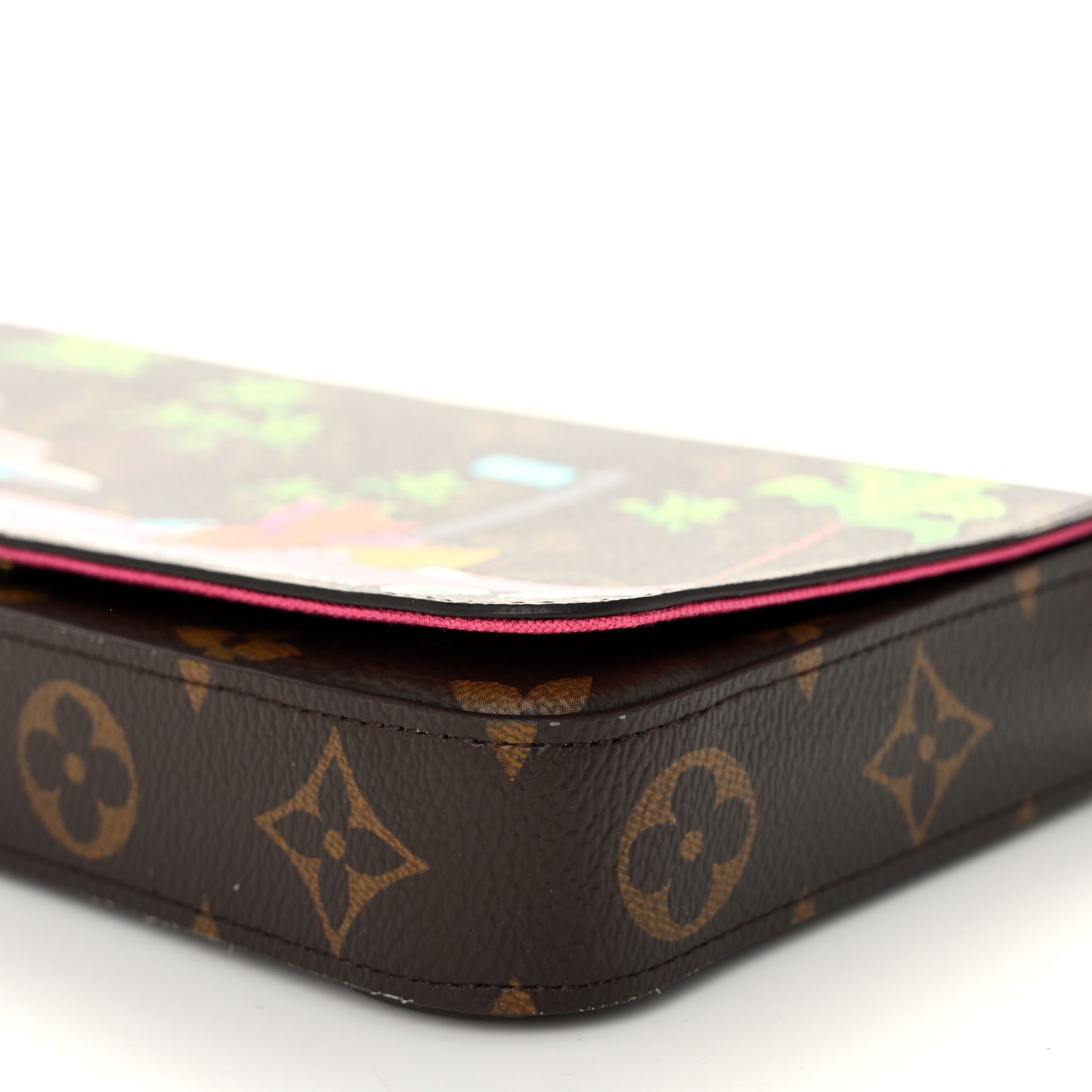 Monogram 2021 Christmas Animation Hollywood Pochette Felicie Chain Wallet Fuchsia