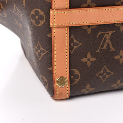 Louis Vuitton Monogram Marais MM 12 of 16