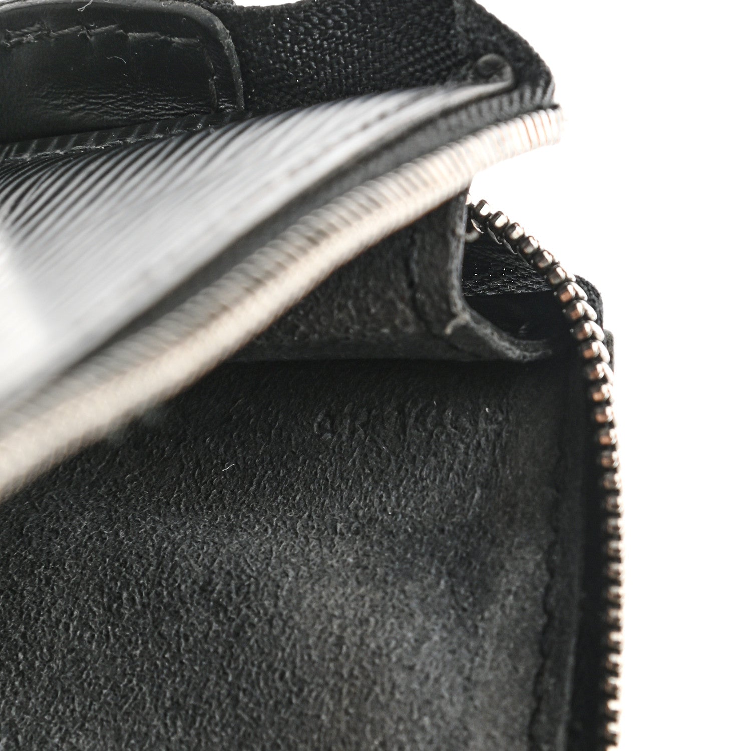 Louis Vuitton Epi Pochette Accessories 24 Black 7 of 11