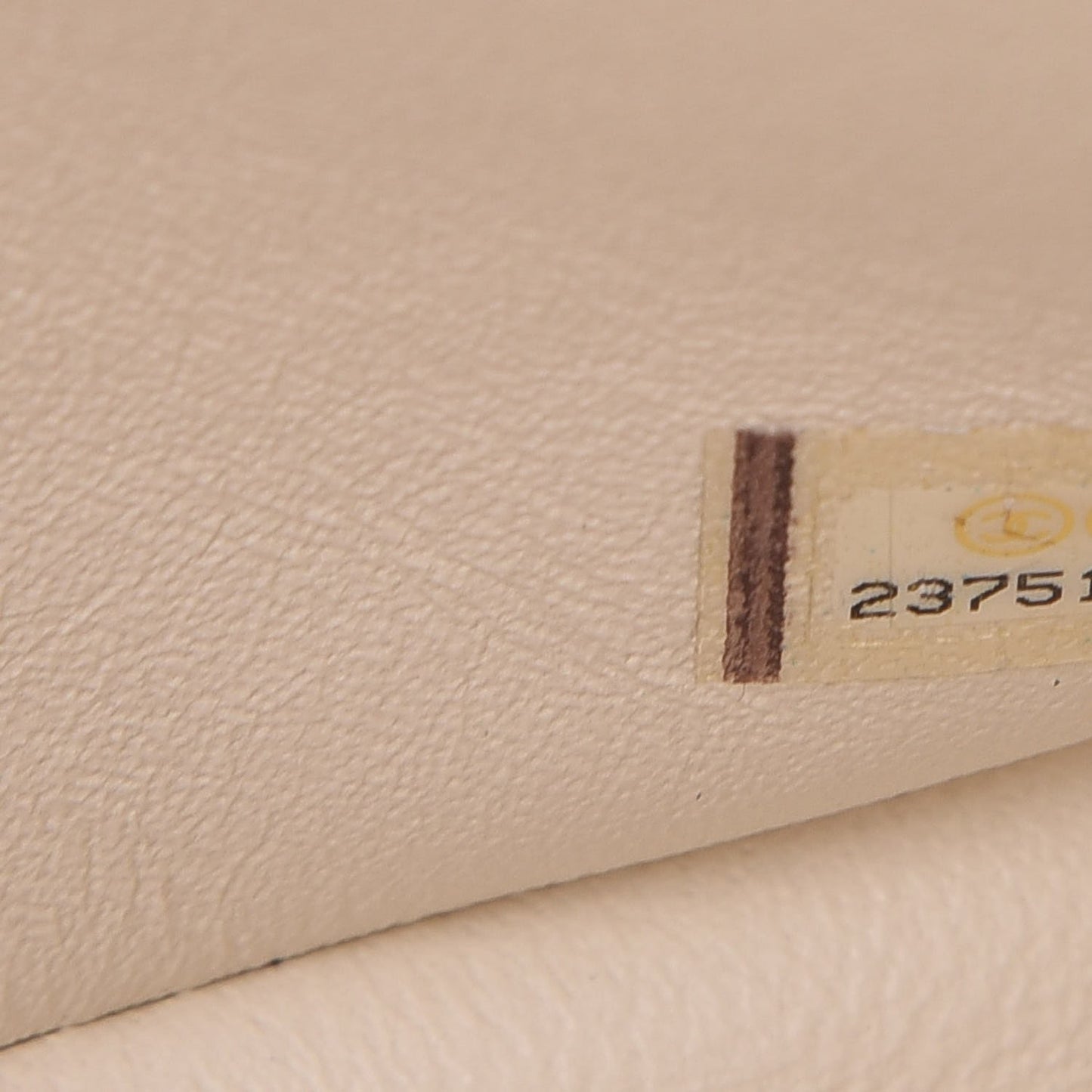 Caviar Quilted Jumbo Double Flap White