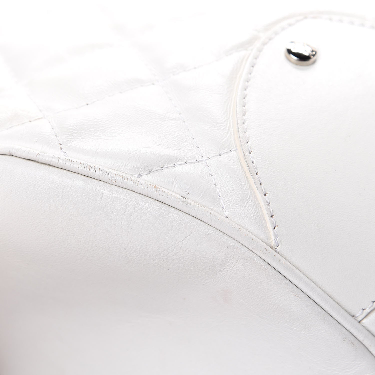 Burberry Calfskin Quilted Bucket Shoulder Bag White 13 of 18
