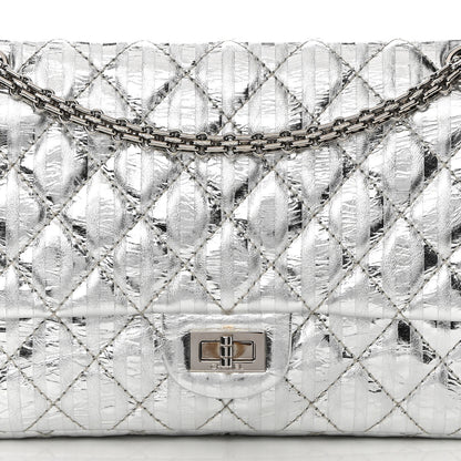Chanel Metallic Striped Calfskin 2.55 Reissue 226 Flap Silver Silver 8 of 13