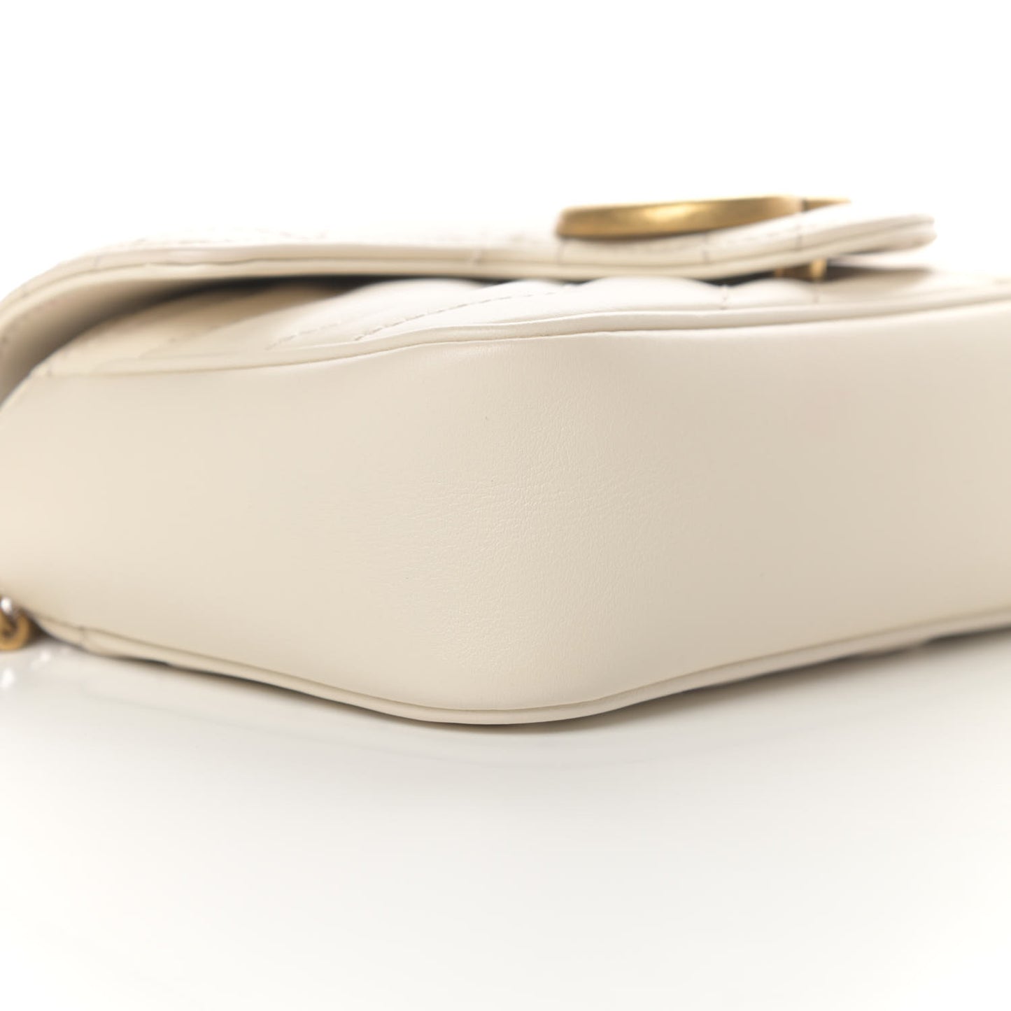 Calfskin Matelasse Super Mini GG Marmont Shoulder Bag White