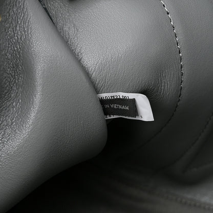 Marc Jacobs Grained Calfskin Medium The Tote Bag Black 7 of 10