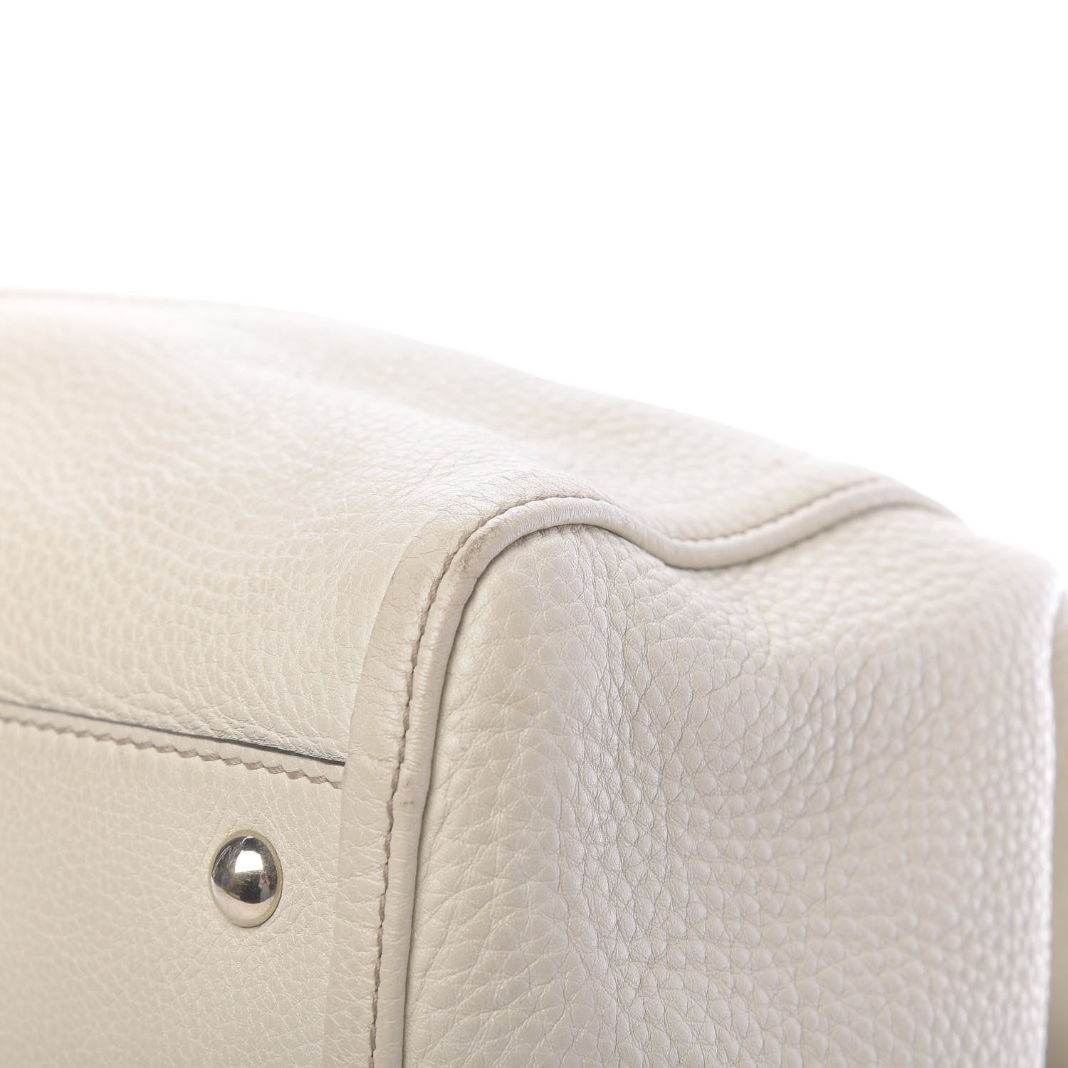 Gucci Pebbled Calfskin Medium Soho Shoulder Bag Off White 9 of 18