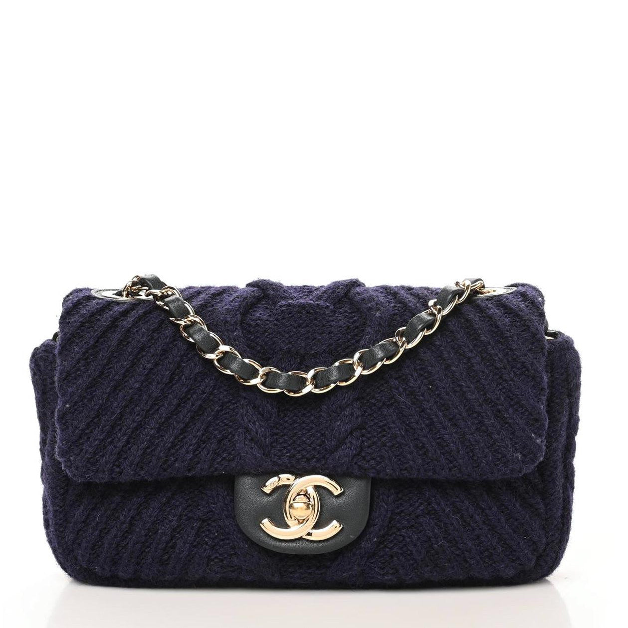 Cable Knit Small Flap Navy Blue
